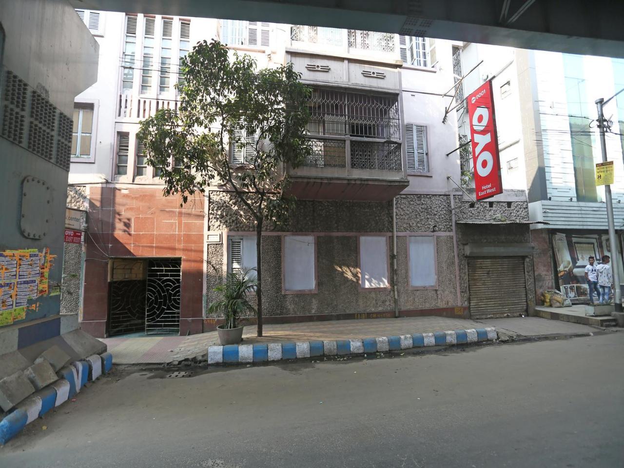 Oyo 9001 Hotel East West Kolkata Bagian luar foto